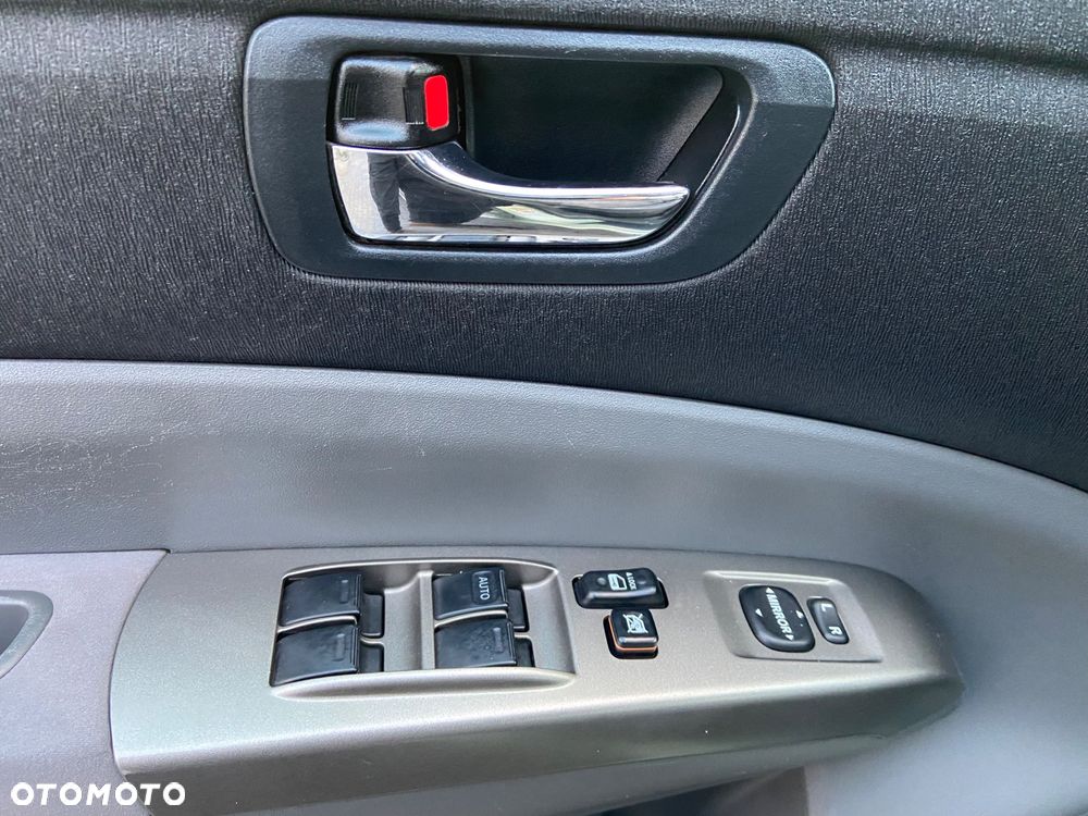 Toyota Prius 1.5 VVT-i Sol - 19