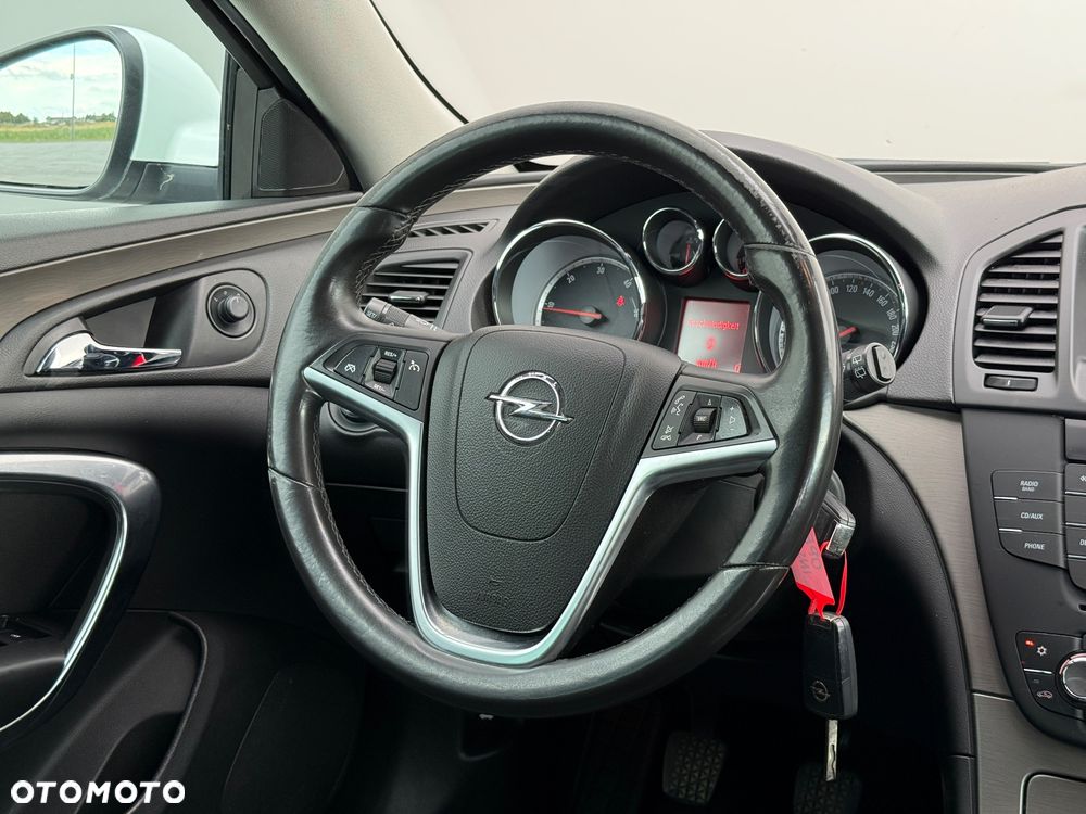 Opel Insignia 2.0 CDTI Sports Tourer Design Edition - 14