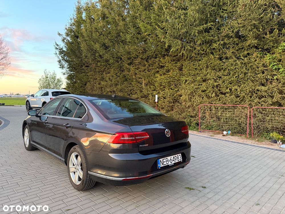 Volkswagen Passat 2.0 TDI SCR Highline DSG - 6