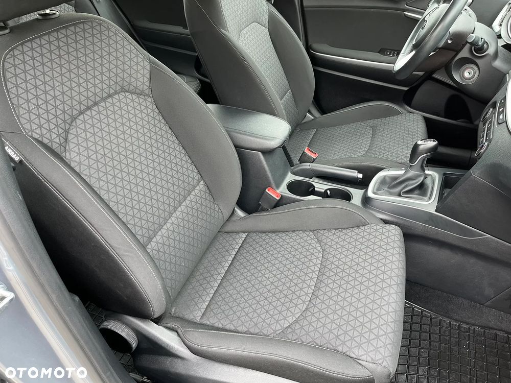Kia Ceed 1.6 CRDi SCR M - 20