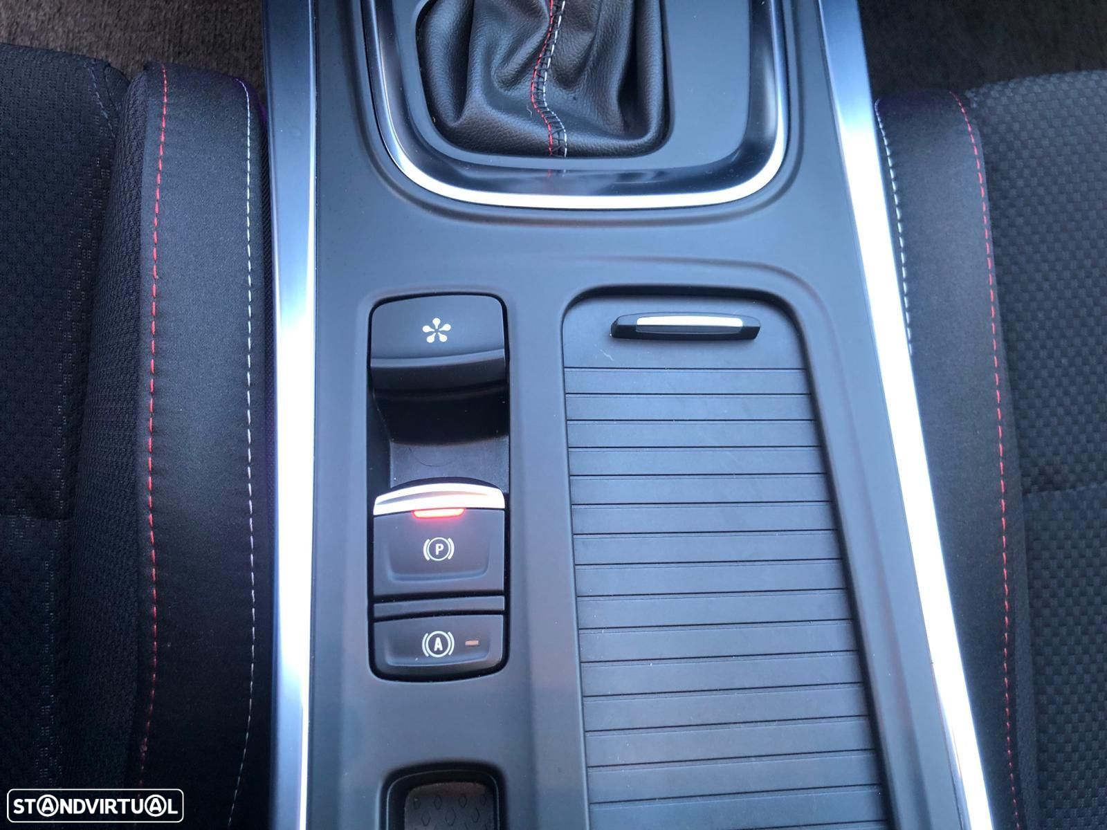 Renault Mégane Sport Tourer 1.5 Blue dCi R.S. Line EDC - 17