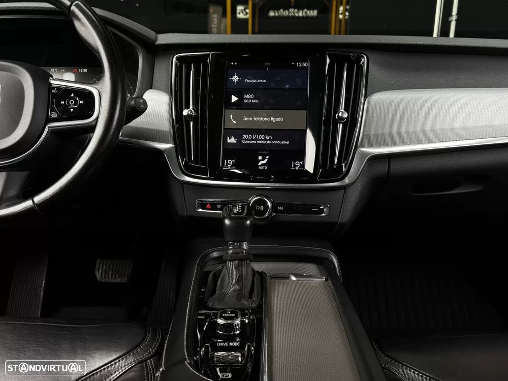 Volvo V90 2.0 D4 Inscription Geartronic - 19