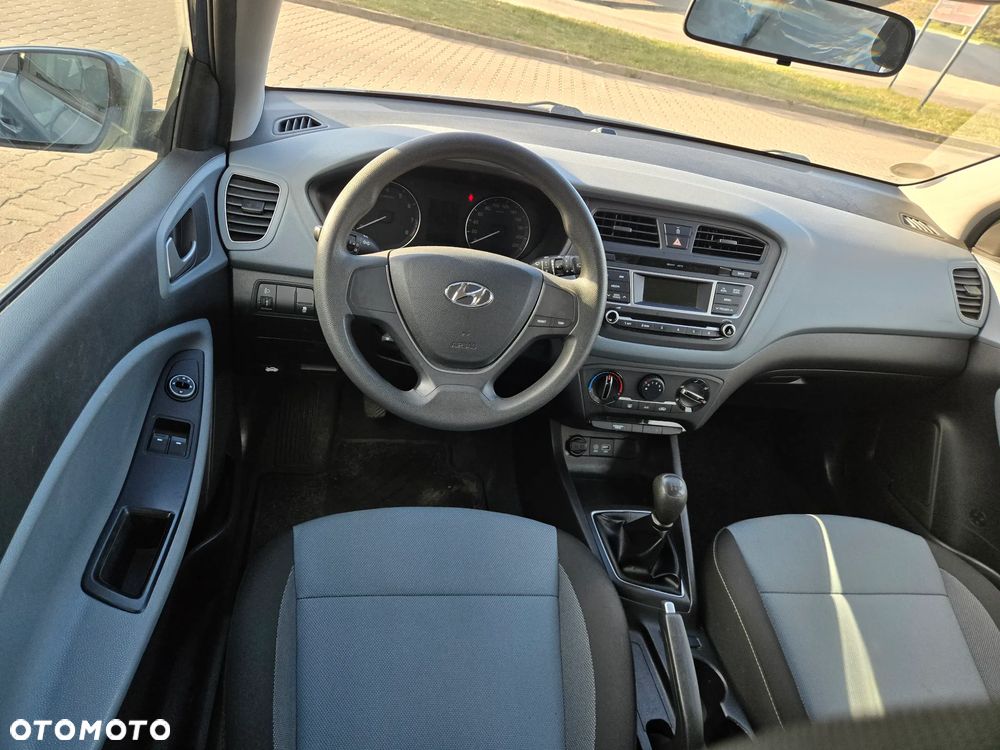 Hyundai i20 1.2 Elegant - 11
