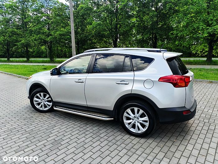 Toyota RAV4 - 7