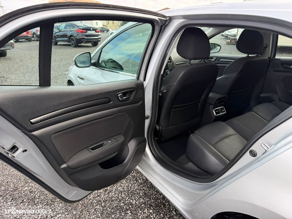 Renault Mégane 1.5 dCi Confort SS - 30