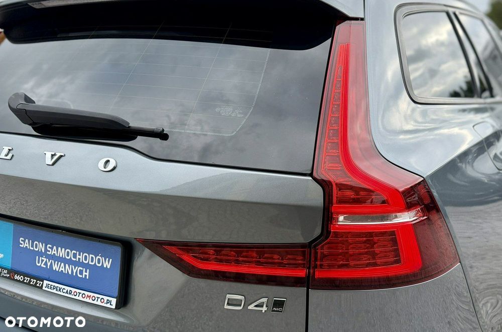 Volvo V60 D4 AWD Geartronic Momentum Pro - 16