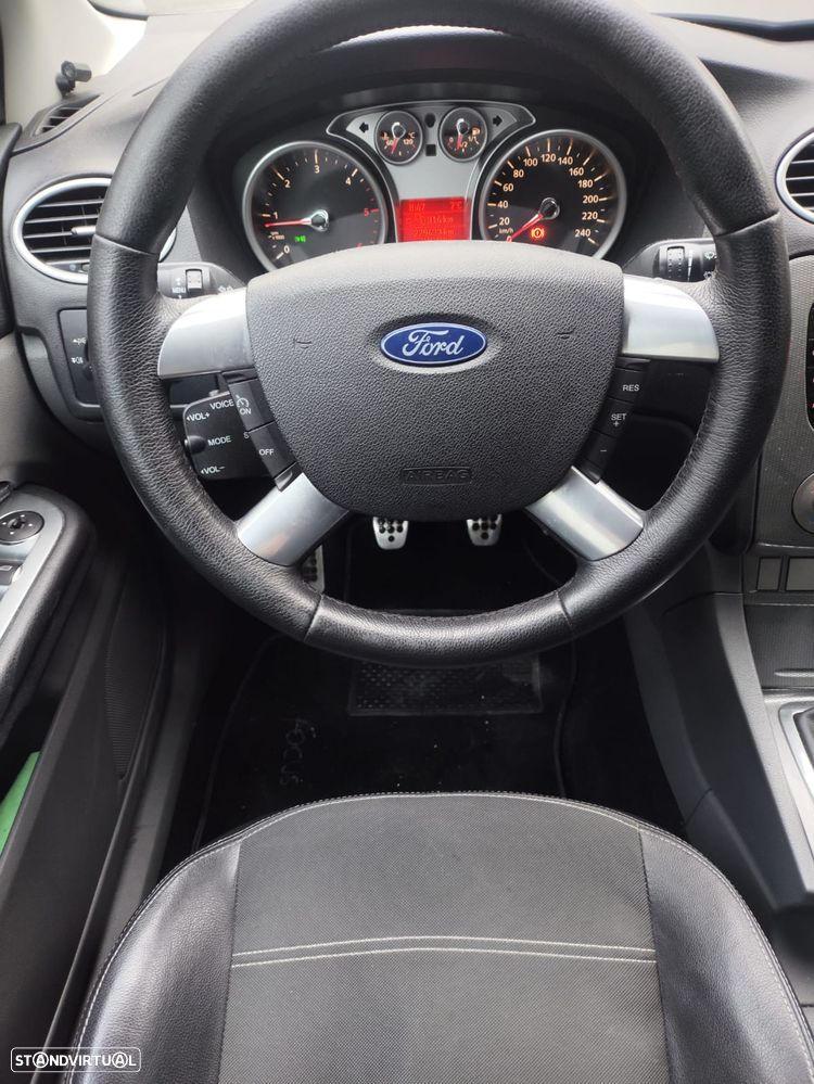 Ford Focus SW 1.6 TDCi Titanium - 7