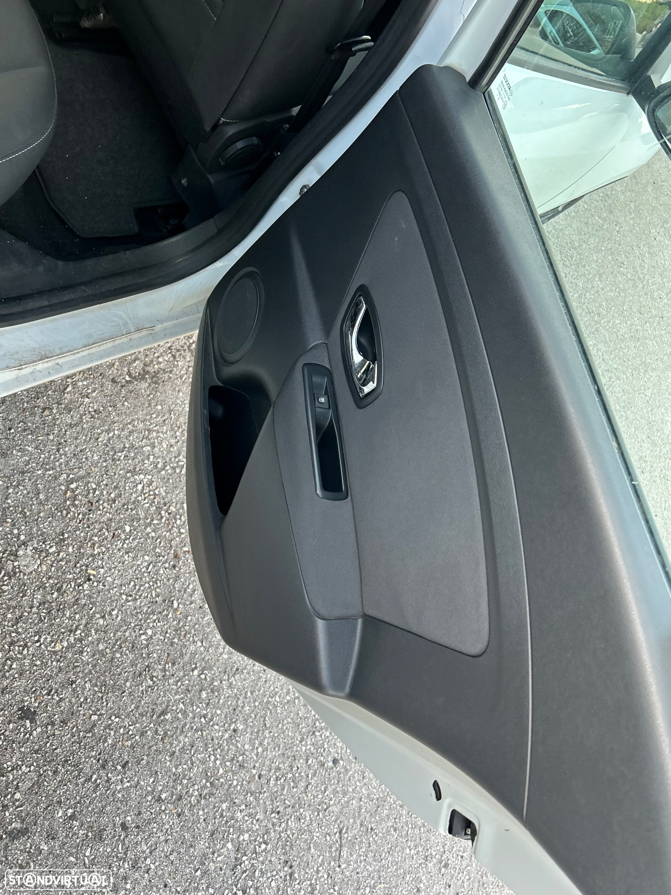 Renault Mégane Sport Tourer 1.5 dCi Limited SS - 11