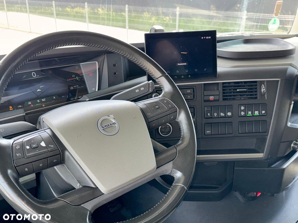 Volvo FH500 NOWY MODEL GLOBETROTTER XL E6 KLIMA SPROWADZONY - 27