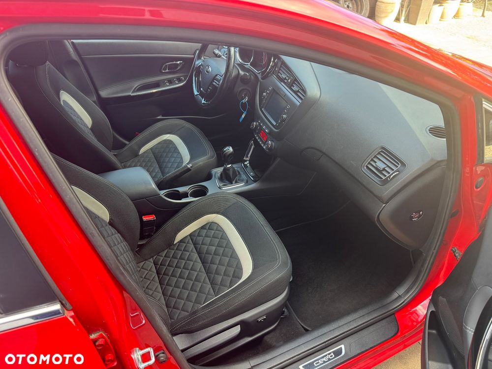 Kia Ceed 1.0 T-GDI ISG GT Line - 8