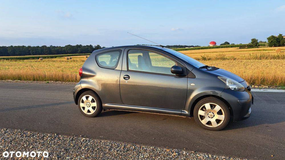 Toyota Aygo 1.0 VVT-i Terra - 3