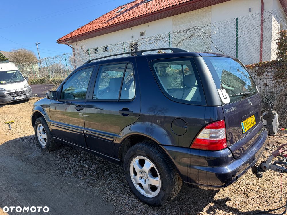 Mercedes-Benz ML 350 - 2