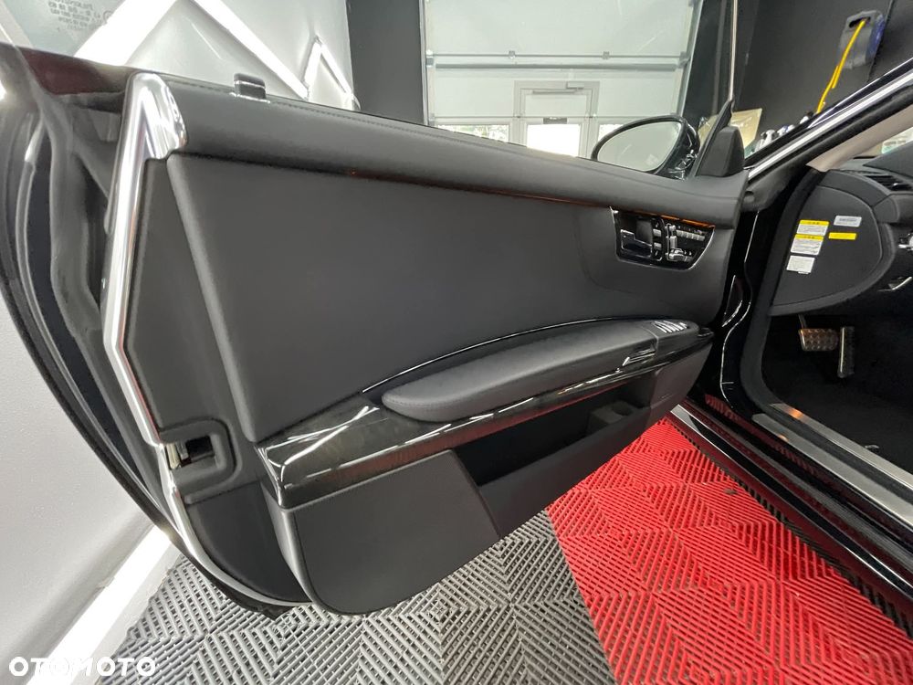 Mercedes-Benz CL 63 AMG 7G-TRONIC - 4