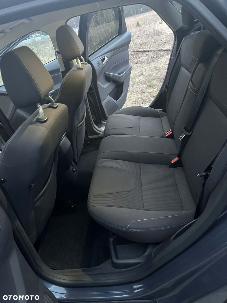 Ford Focus 1.6 EcoBoost Trend - 10
