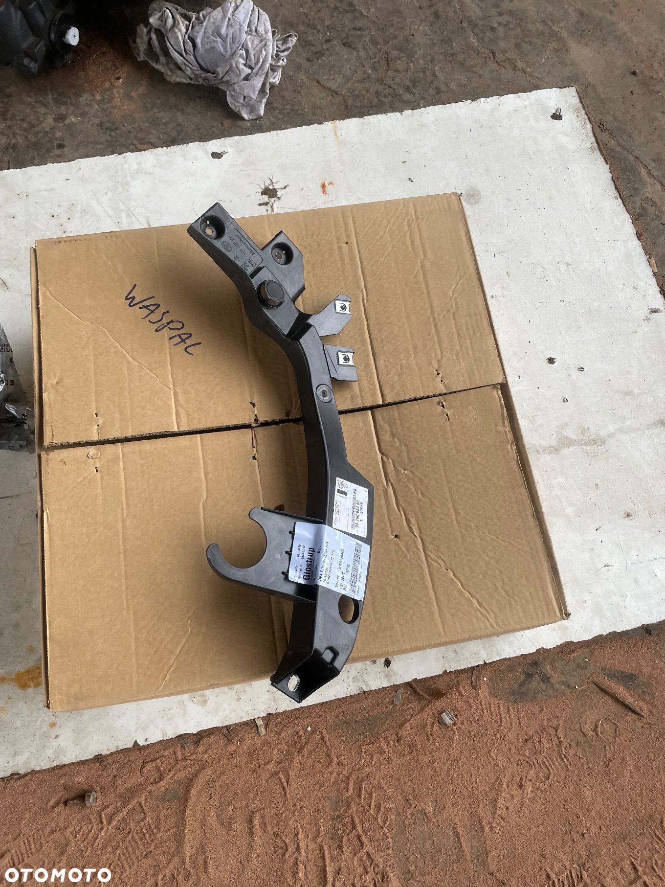 Wspornik Peugeot Scudo Jumpy Expert 9826095480 - 1