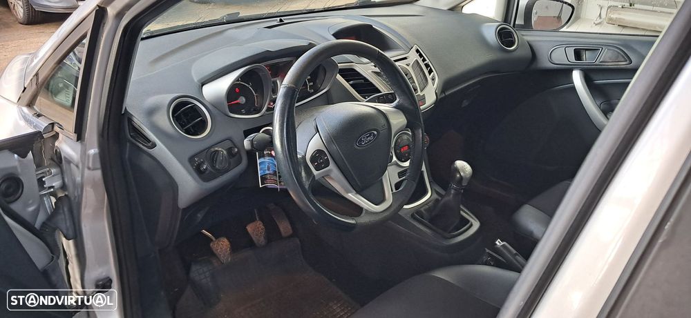 Ford Fiesta 1.25 Titanium - 5