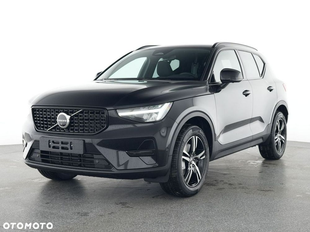 Volvo XC 40 B4 Plus Dark - 1