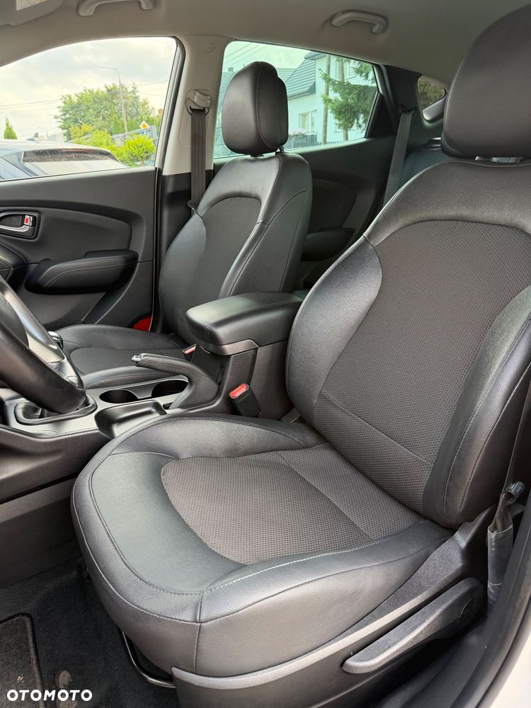Hyundai ix35 1.6 GDI Premium 2WD - 17