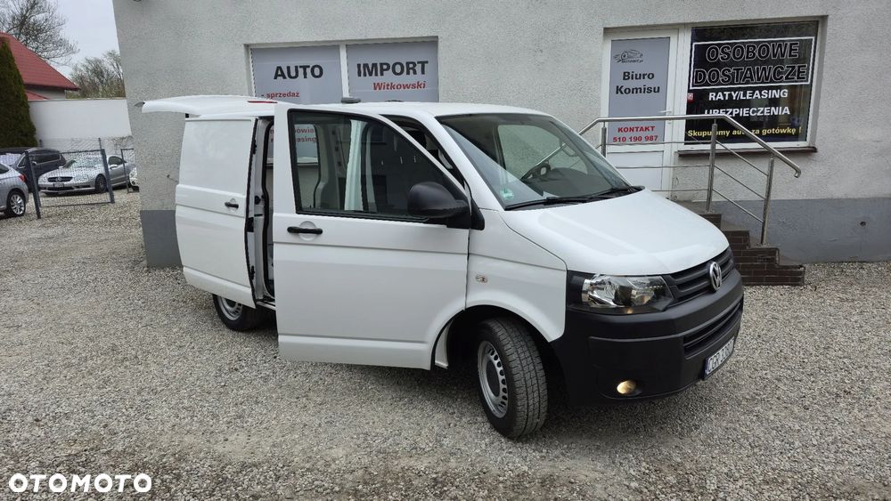 Volkswagen Transporter - 22
