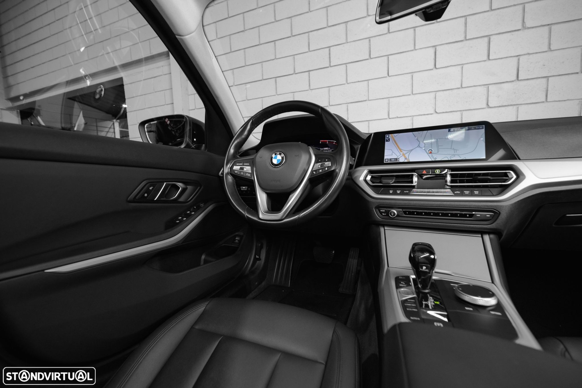 BMW 318 d Touring Aut. - 32