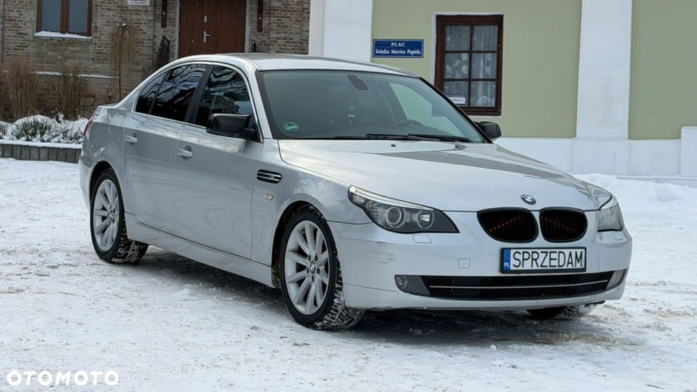 BMW Seria 5 523i - 10