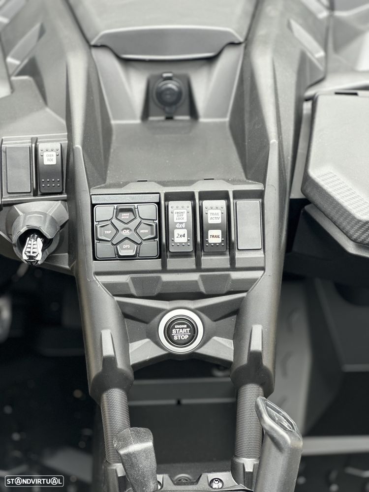 Can-Am Maverick X3 DS TURBO RR - 20