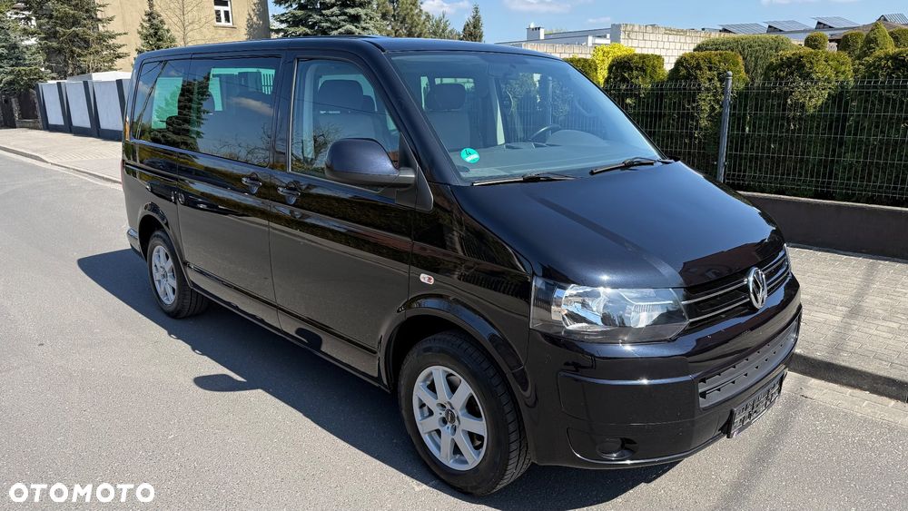 Volkswagen Multivan - 1