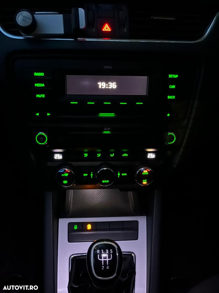 Skoda Octavia 1.6 TDI Elegance - 4