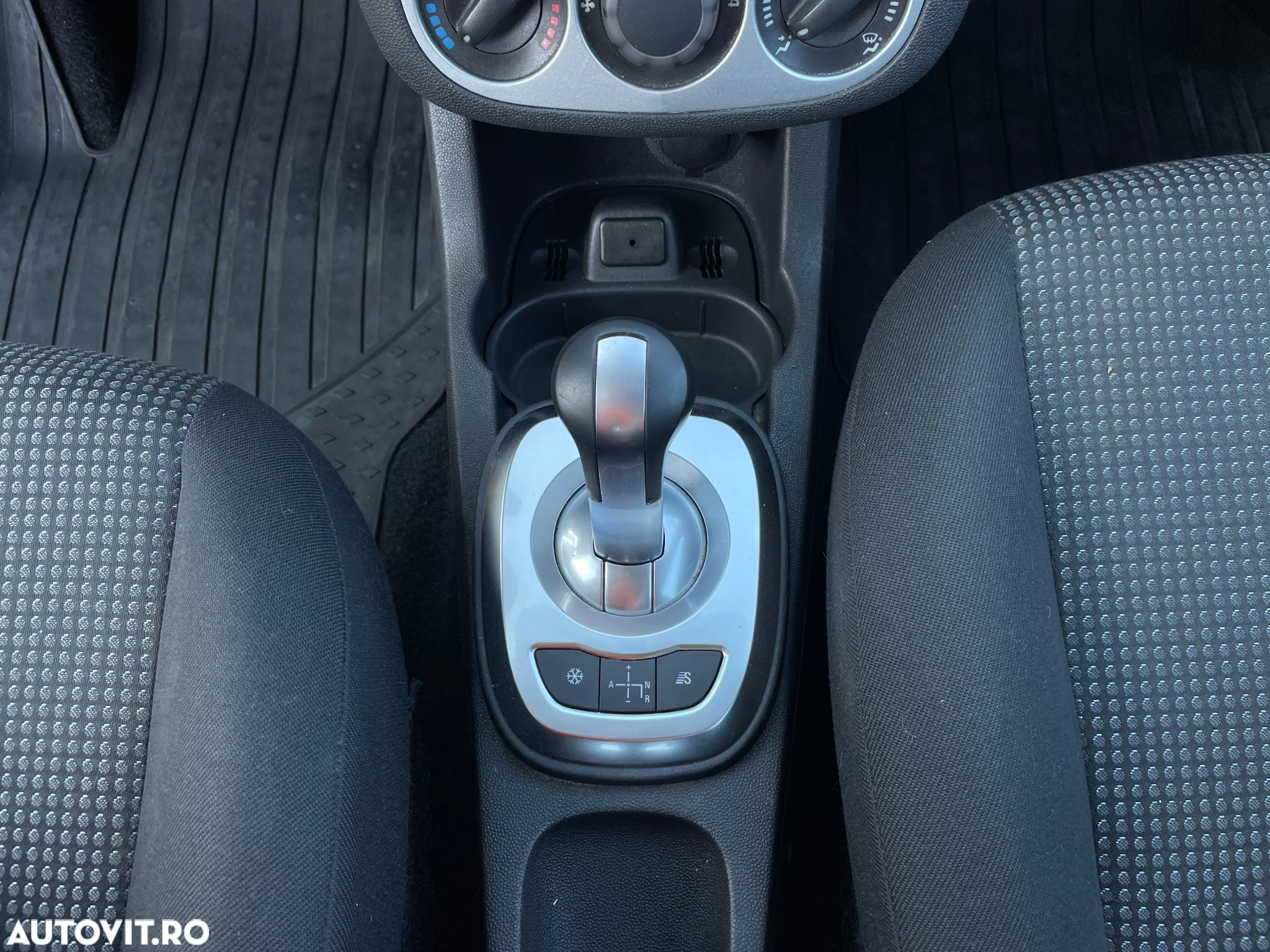 Opel Corsa - 17