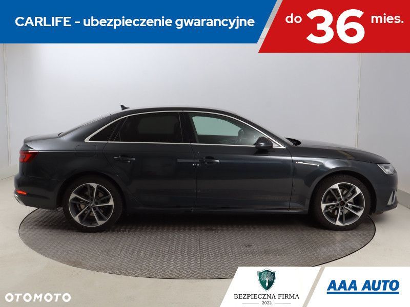 Audi A4 Limousine - 8