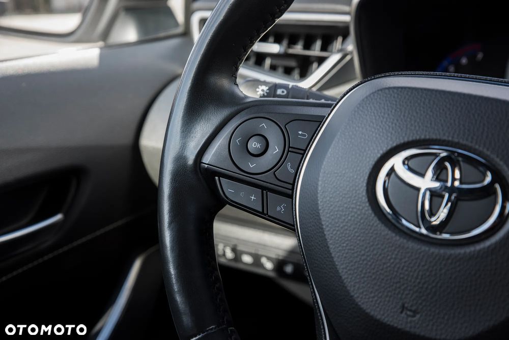 Toyota Corolla 1.8 Business Edition - 37