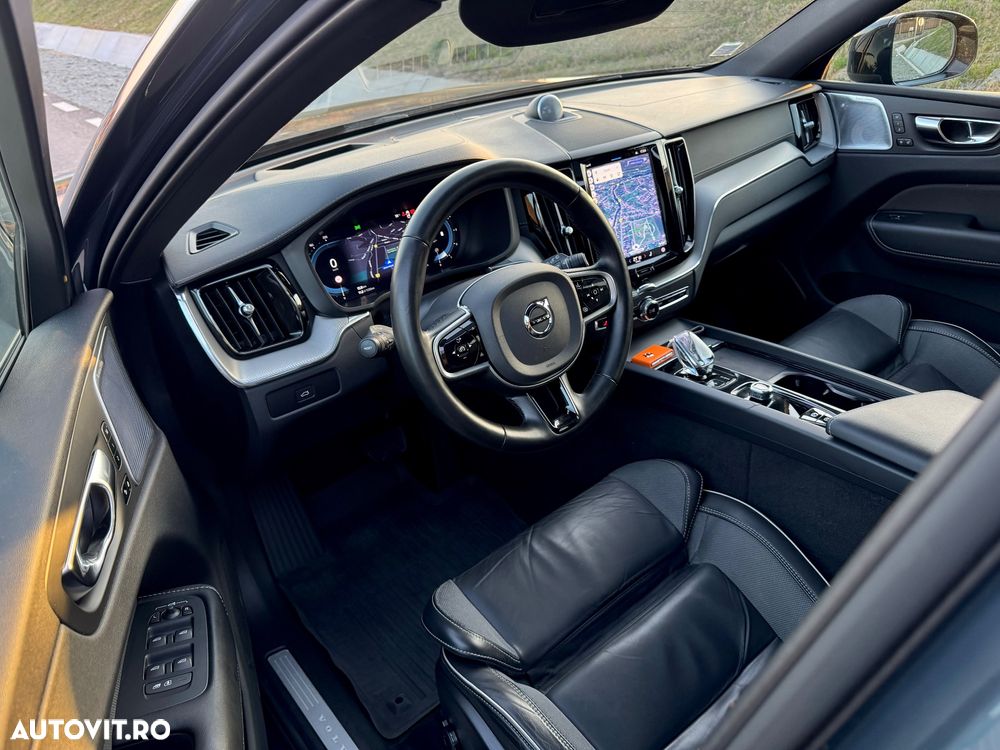 Volvo XC 60 - 6