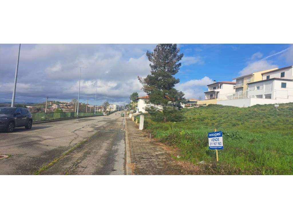 Excelente Lote para construção, com 450 M2, em Mogadouro - Grande imagem: 4/12