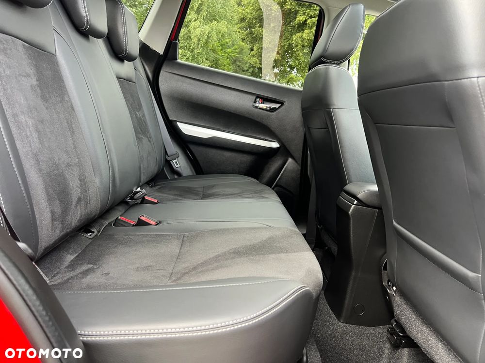 Suzuki Vitara 1.6 (4x4) Allgrip Comfort+ - 34