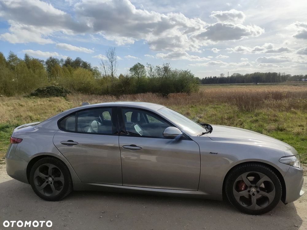 Alfa Romeo Giulia 2.0 Turbo Sprint - 9