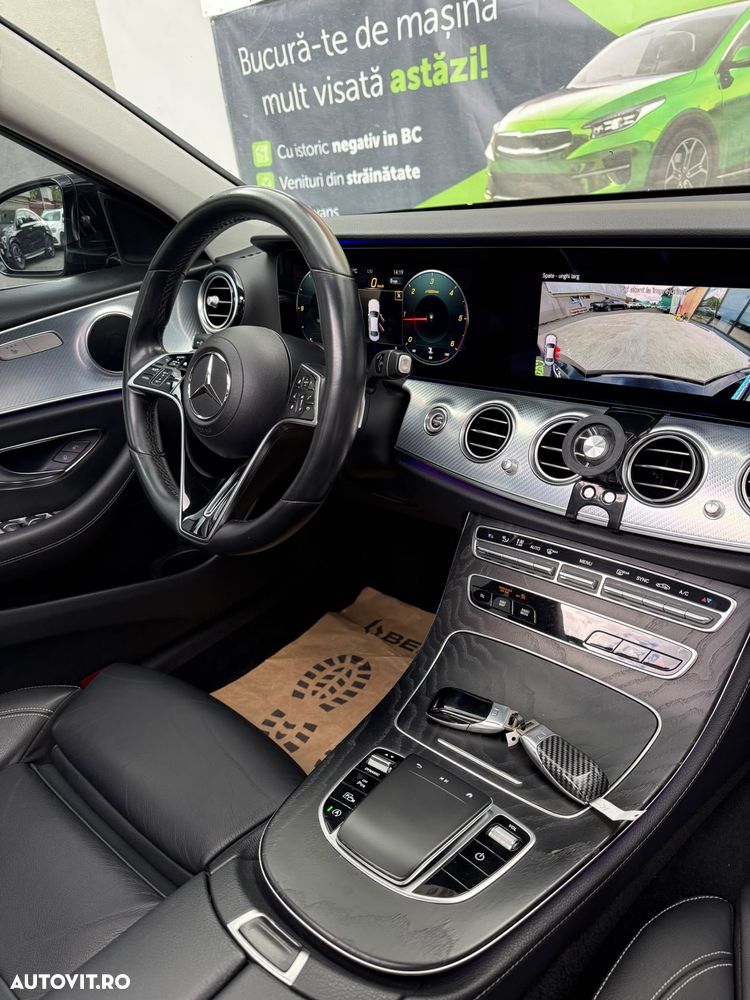 Mercedes-Benz E - 8
