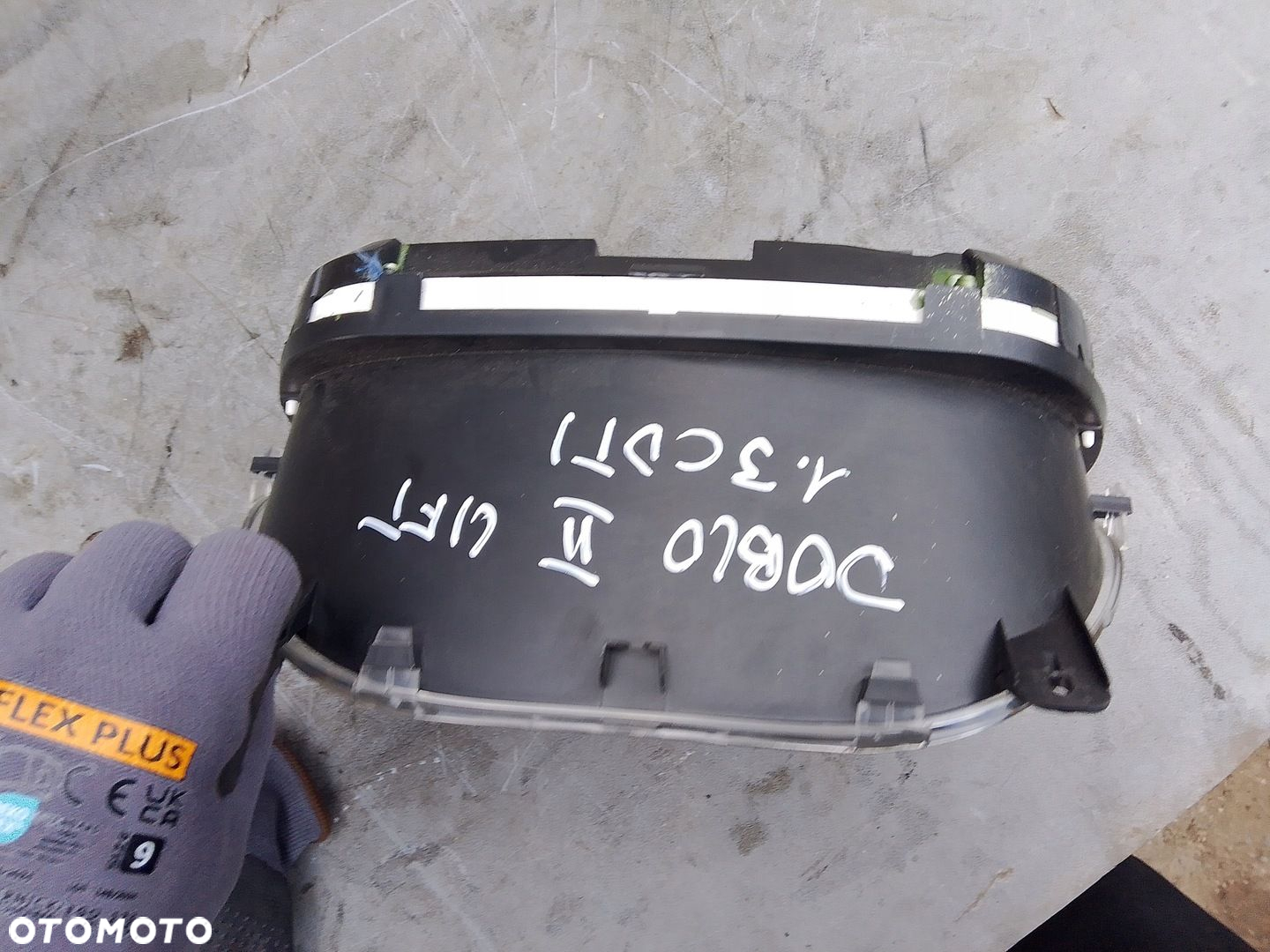 Licznik Zegary Fiat Doblo II Lift 1.3 MultiJet 0519773830 - 3