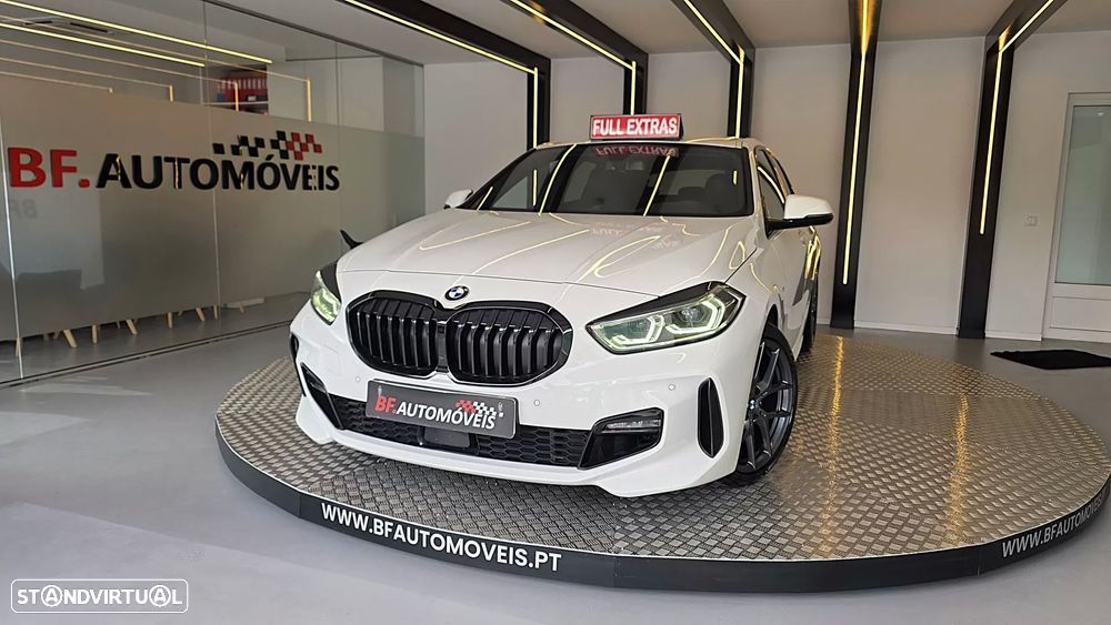 BMW 118 i Pack Desportivo M Auto - 1