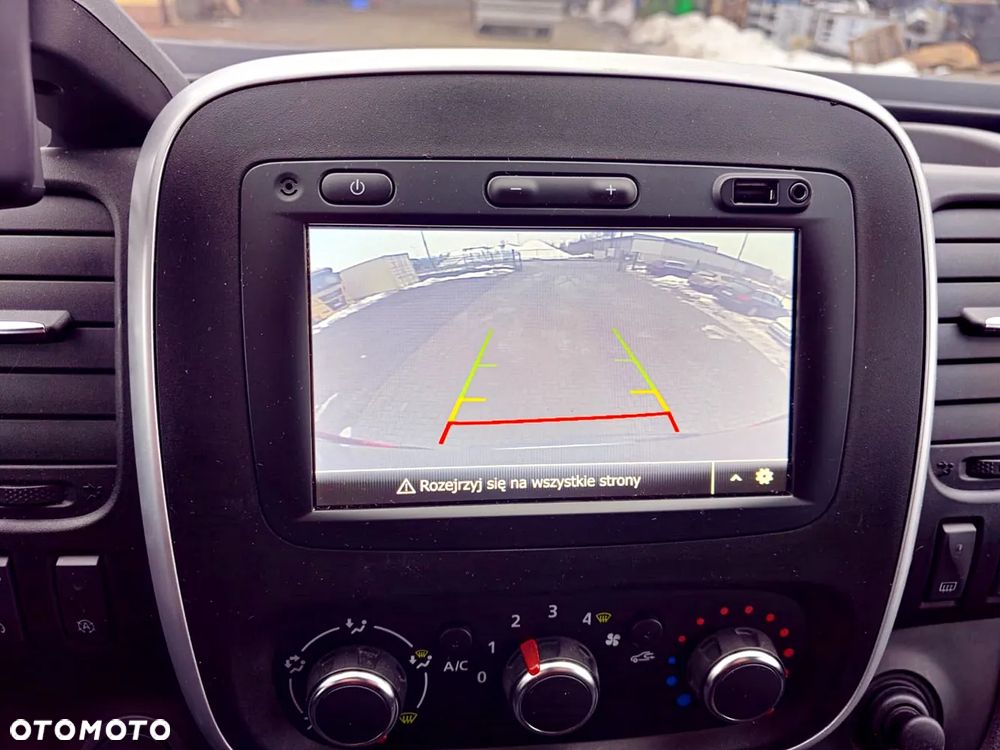 Renault Trafic - 11