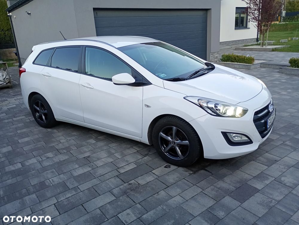 Hyundai i30 1.6 CRDi Classic + - 3