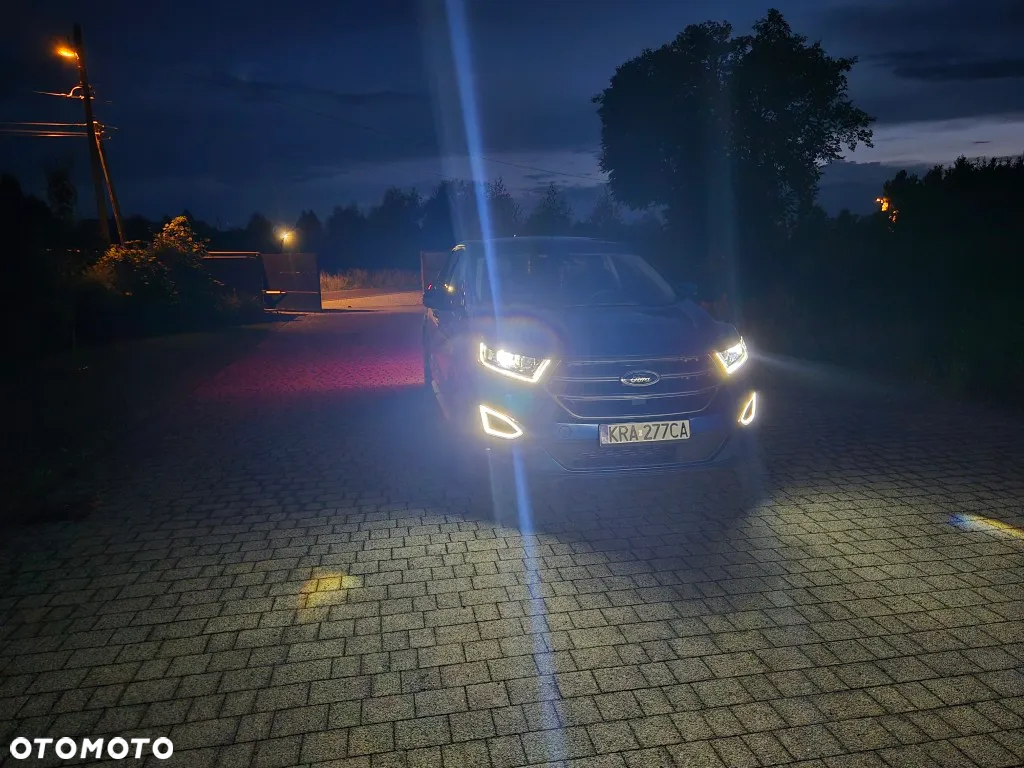Ford Edge - 17