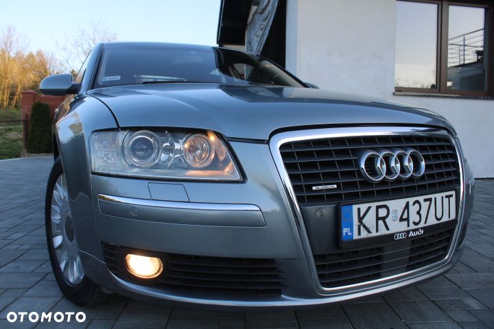 Audi A8 4.2 TDI Quattro - 1