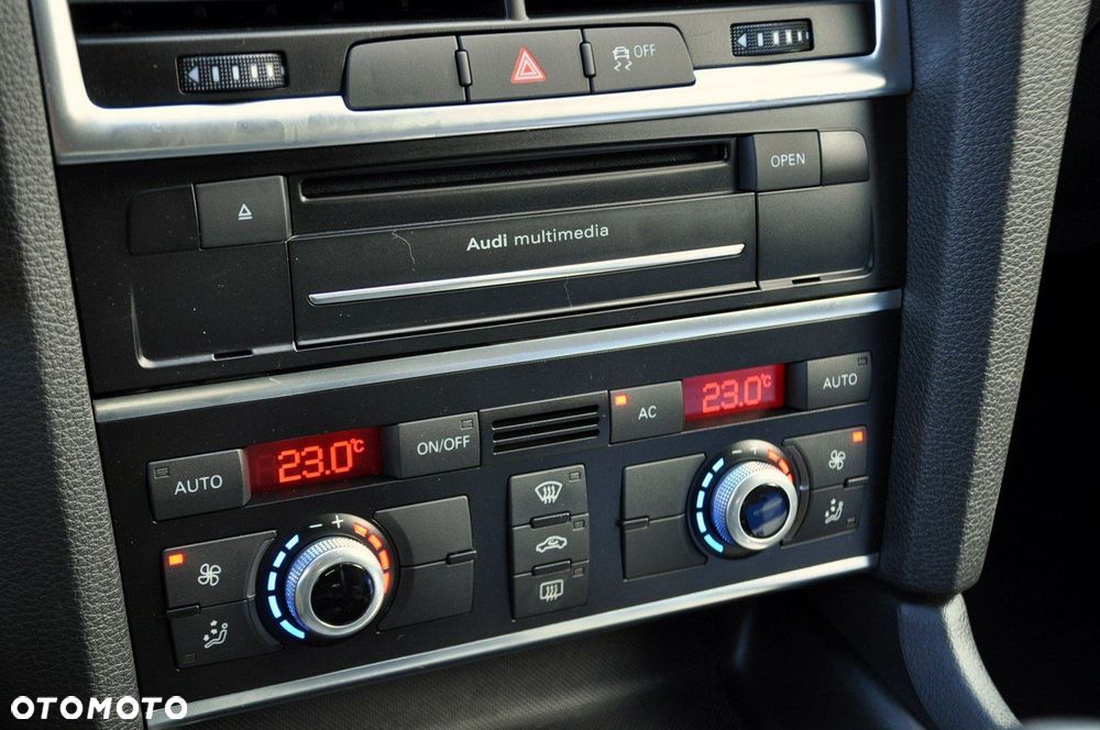Audi Q7 - 32
