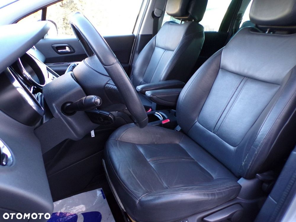 Peugeot 5008 - 17