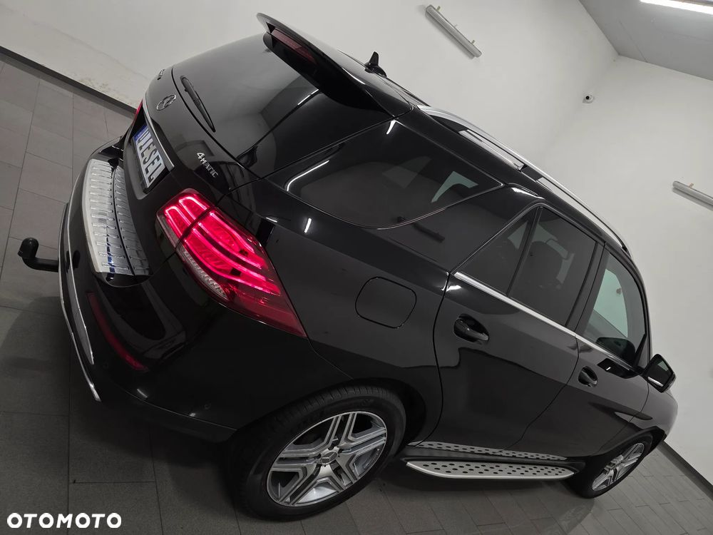 Mercedes-Benz GLE 250 d 4Matic 9G-TRONIC AMG Line - 37