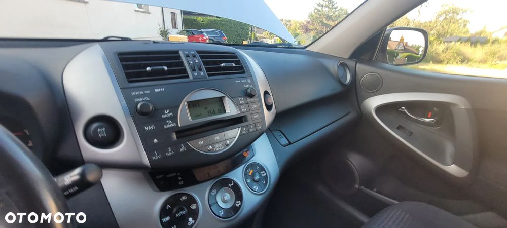 Toyota RAV4 2.2 D-CAT 4x4 Executive - 5