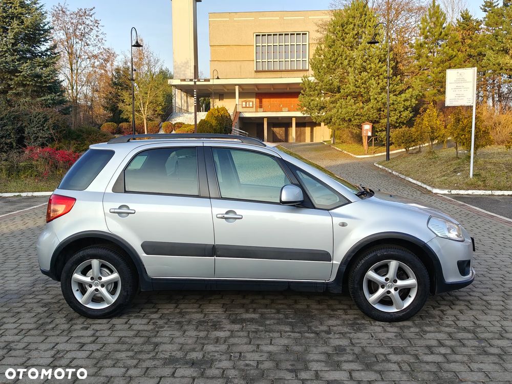 Suzuki SX4 1.6 GS / Premium - 5