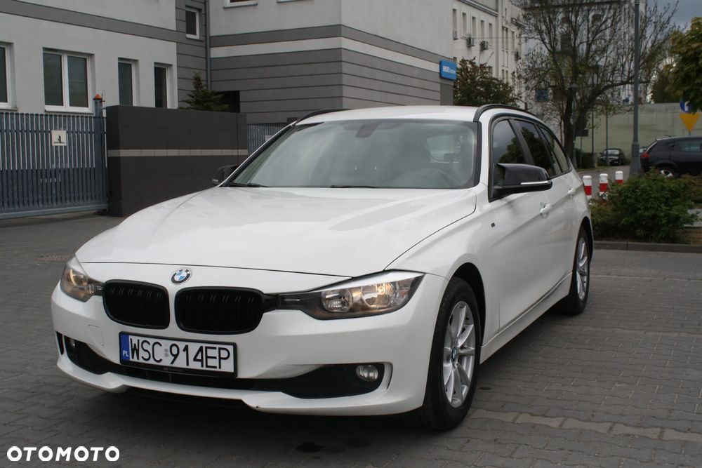 BMW Seria 3 318d Sport Line - 6