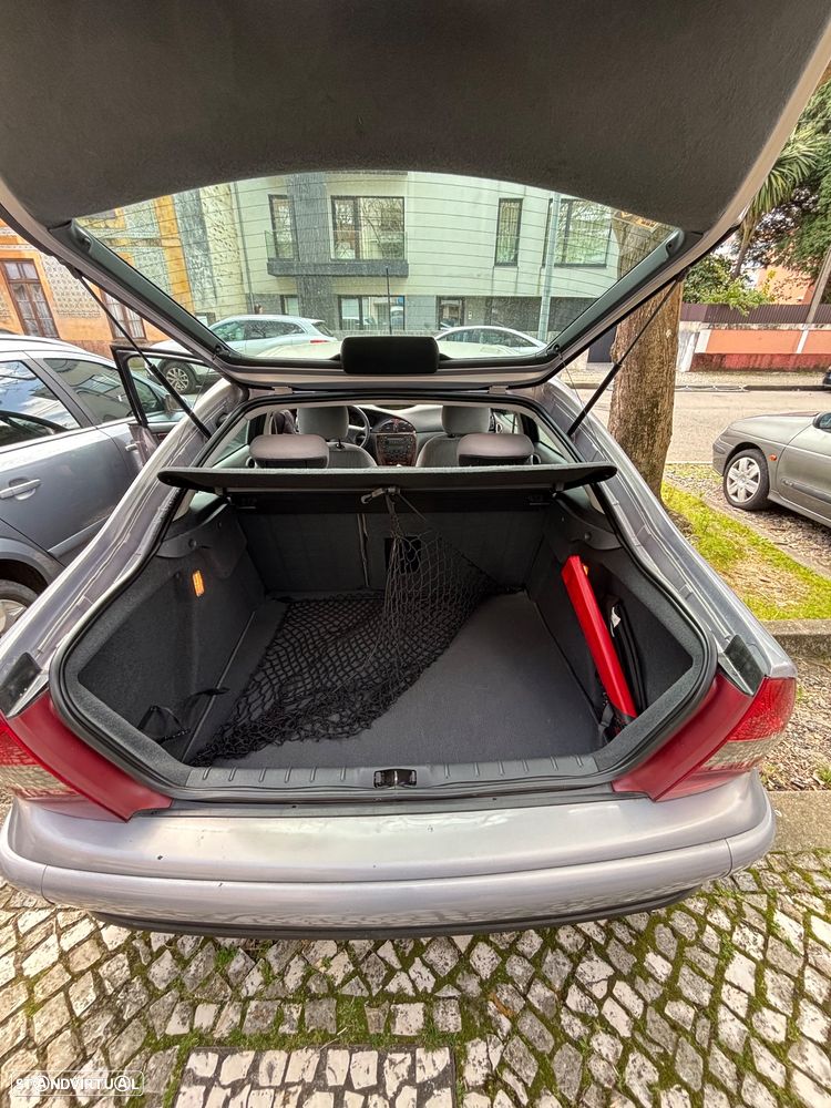 Citroën C5 2.0 HDi SX - 6