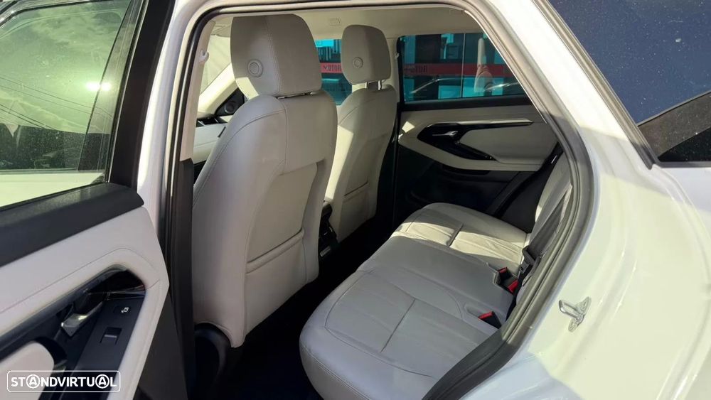 Land Rover Range Rover Evoque P300e R-Dynamic SE - 12